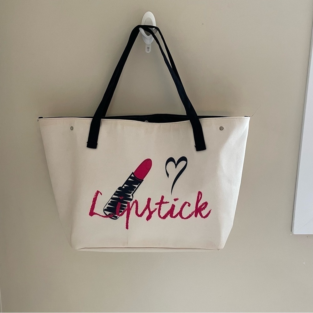 Marvellous Makeup/Beach Tote, Graphic Tote